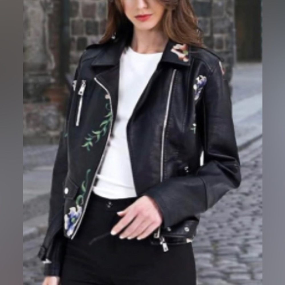 Host Pick Faux Leather Floral Moto Jacket - Picture 3 of 12